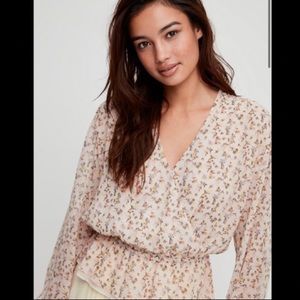 Aritzia Little Moon Lunaria Blouse